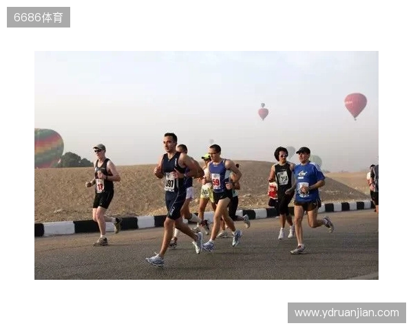 感人至深，朋友穿若塔球衣跑马拉松，期间与若塔妻子相拥