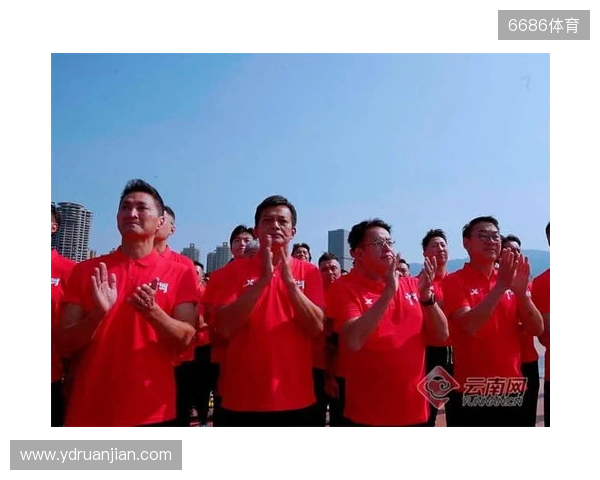 云南玉昆本赛季主场场均观众超2.2万人,带动消费超10亿元 云南玉昆本赛季主场场均观众超2.2万人,带动消费超10亿元